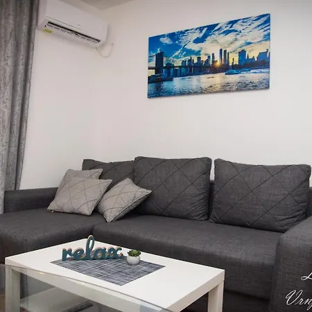 Lepi Jova Sneznik Daire *